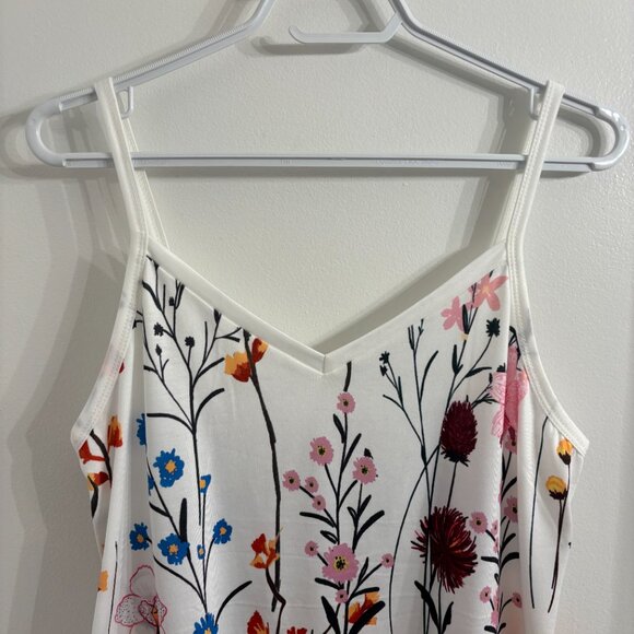 NWOT Floral Tank Top - Picture 2 of 9